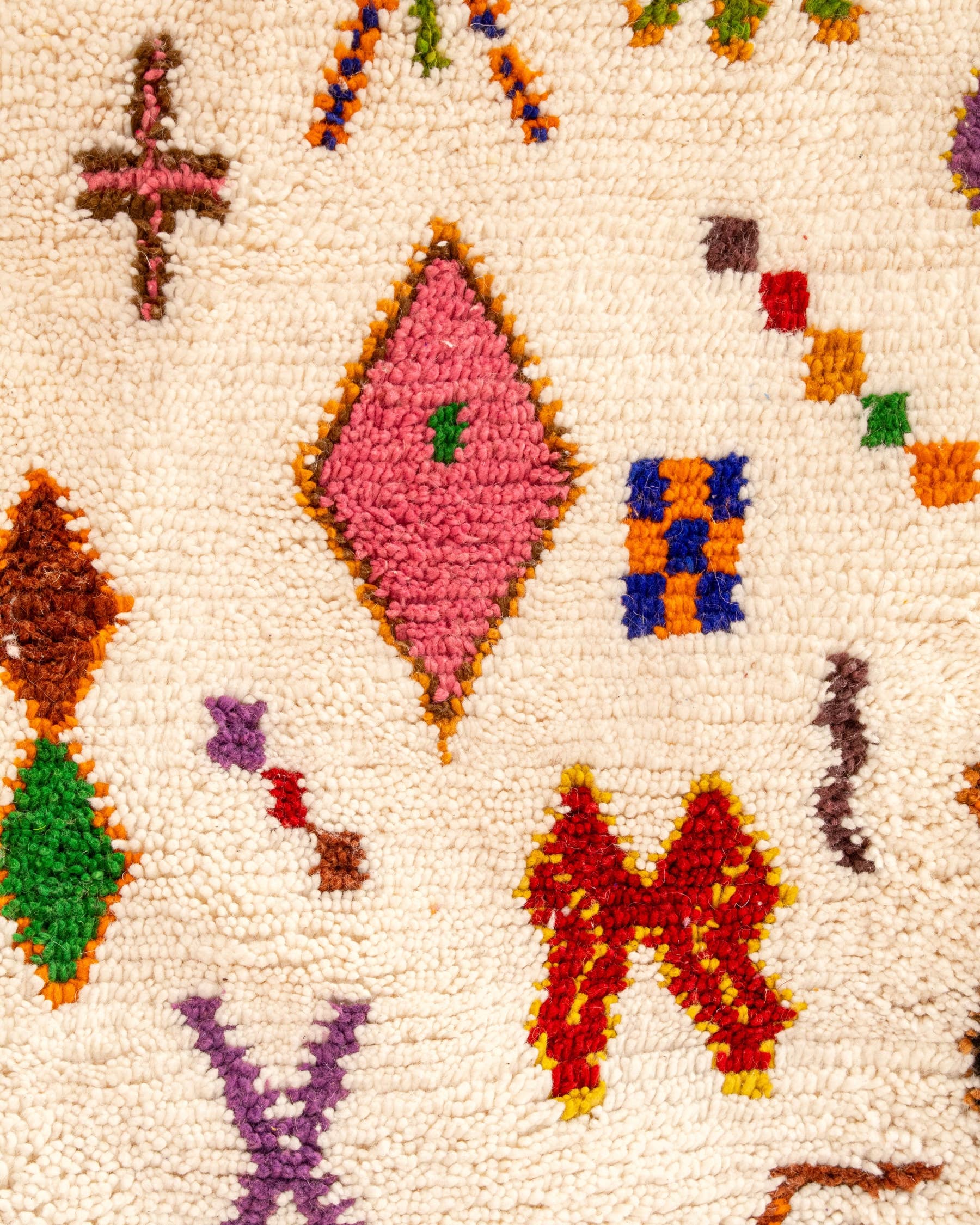 Maison Berber - Wholesale Area Rug - Handwoven Boujaad Wool Rug – Multicolour Symbols – Rug 153