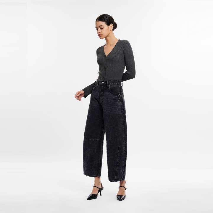 BLACK SUPER HIGH RISE TAILORED BARREL JEANS FINISHED HEM BYOX003 for wholesale on Faire