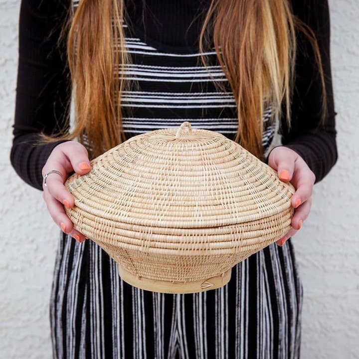 Beehive Shape Rattan Basket w/ Lid - Large for wholesale by Baskets of Cambodia