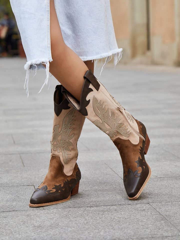 COWBOY STYLE FAUX LEATHER CAMPERA BOOT for wholesale by SWEET MAGIC SHOES & BAGS