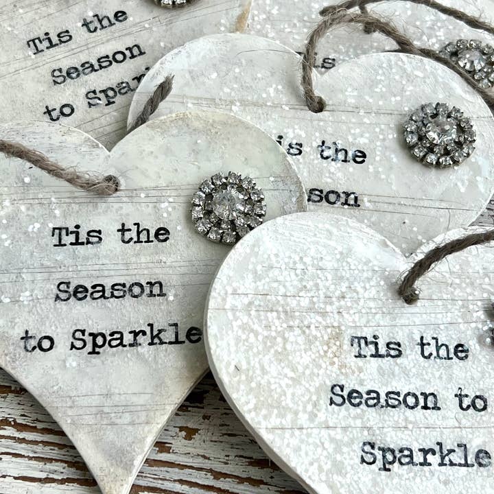 UnfiniSHEd - Vente Objets de décoration - Décoration de Noël en forme de cœur en bois Tis the Season