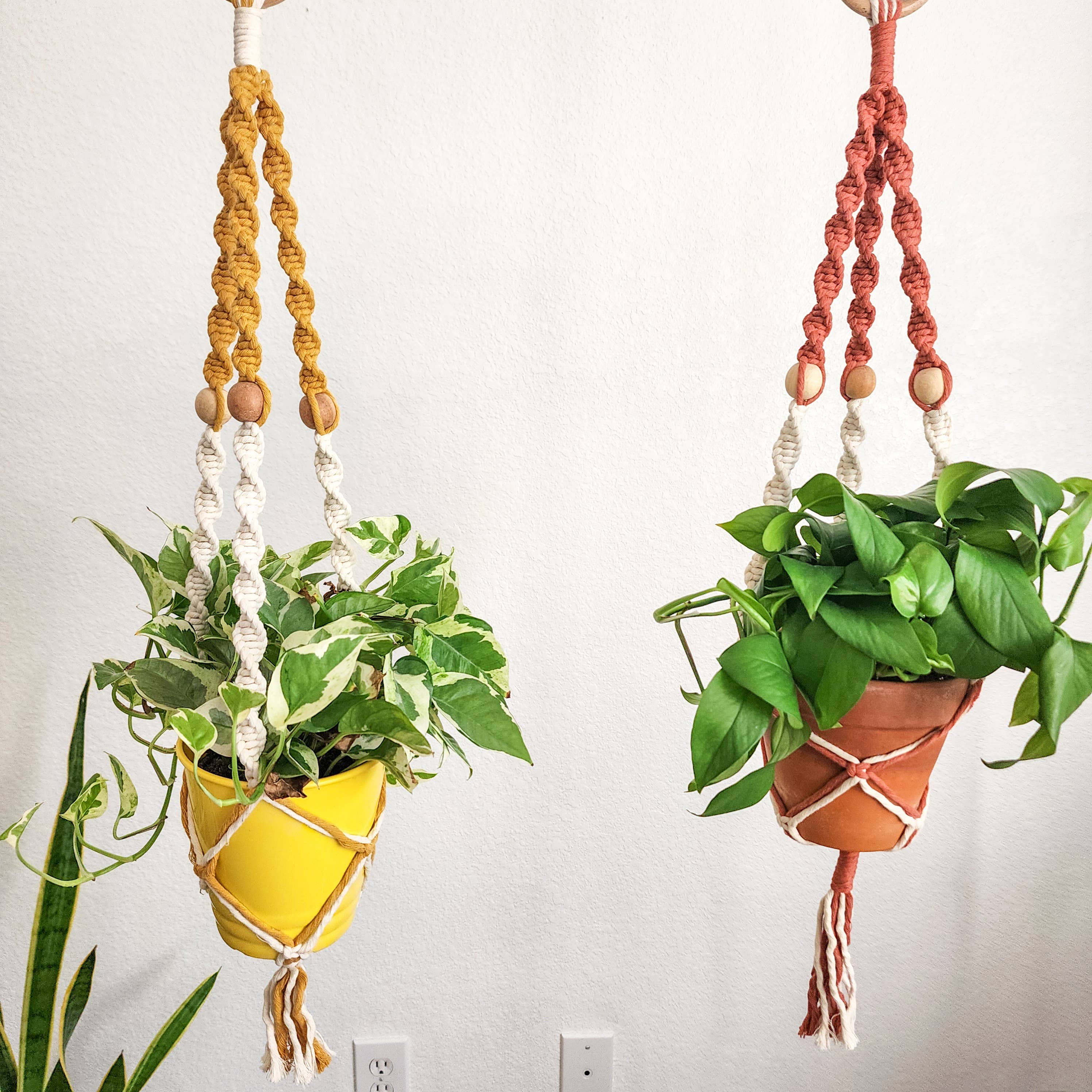 Handmade By Uruba - Vendita all'ingrosso Fioriere a sospensione - Appendino per piante con perline bicolore per uso interno/esterno 4