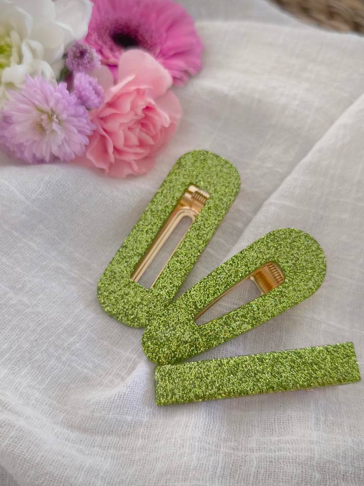 Lime resin barrette for wholesale by Les Noeuds de Maman