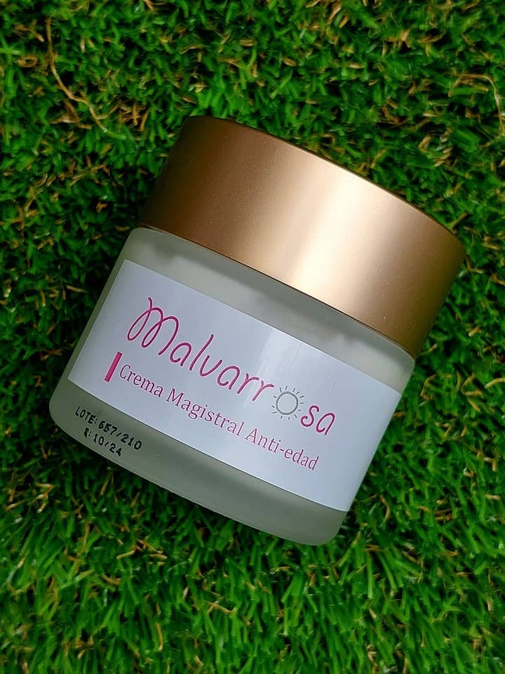 Master Anti-Aging Cream for wholesale by Malvarrosa cosmetica