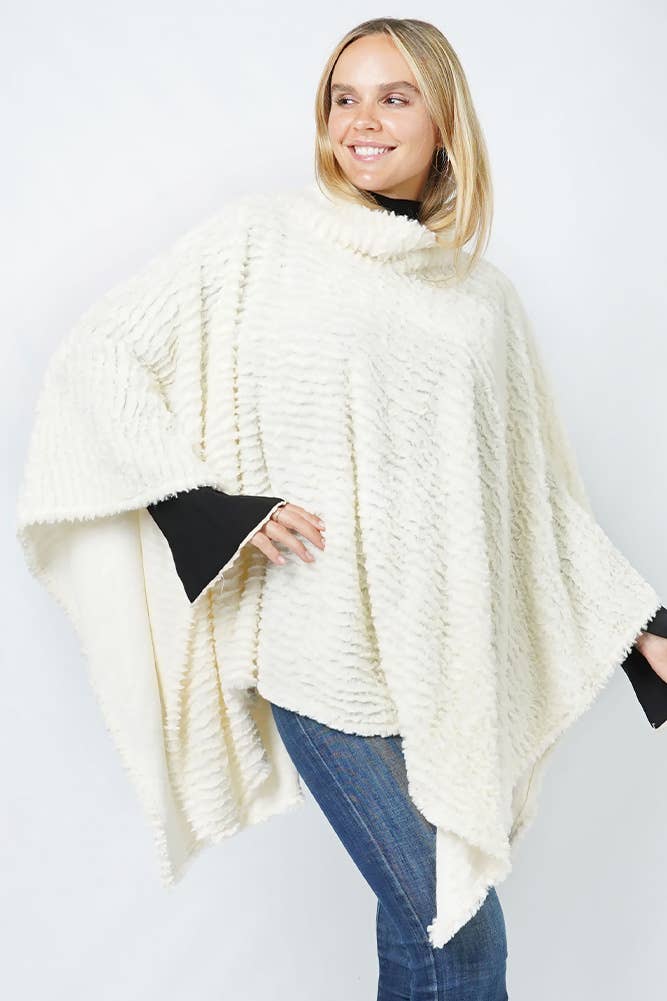 Hana - Wholesale Poncho - Women's - Stripe Pattern Faux Fur Poncho21