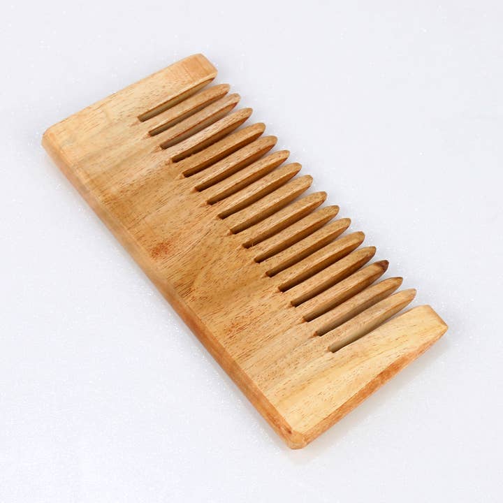Neem Shampoo (Detangling) Comb for wholesale by El'Cobre-Ecozonelifestyle