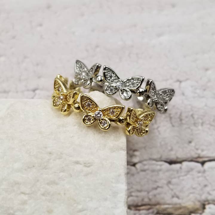 Treasure Wholesale - Vente Bague avec plusieurs pierres - Bague papillon1