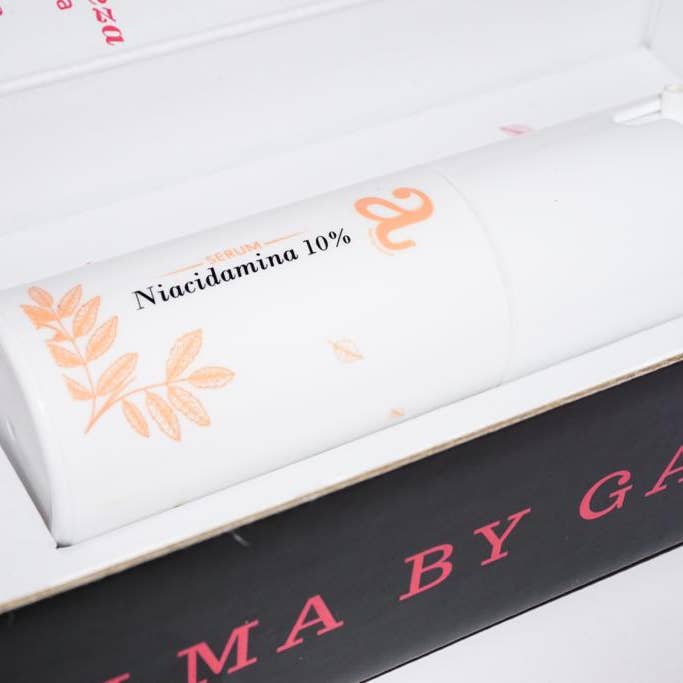 Serum noche Niacinamida 10% för wholesale av Alma by Gardos