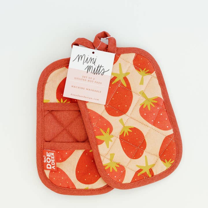Doe A Deer - Wholesale Oven Mitt/Pot Holder - Strawberry Mini Mitts2
