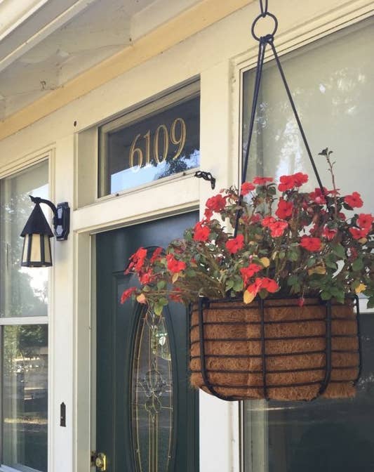 Garden Iron And More - Wholesale Hanging Planter - Wrought Iron Victorian Hanging Baskets with Hangers Set of 31