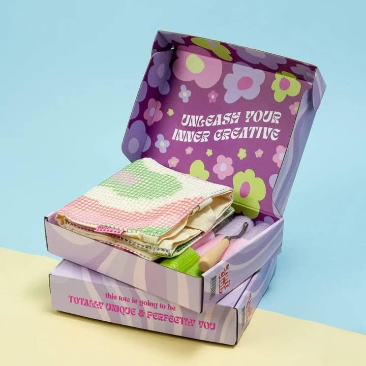 Craft Club - Wholesale Tote bag – Women's - ACID RAIN - Latch Hook Tote Bag2