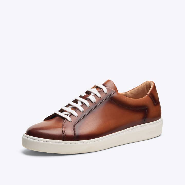 40669/02 - Cognac Sport Low Top en cuir pour hommes pour la vente par Centenário