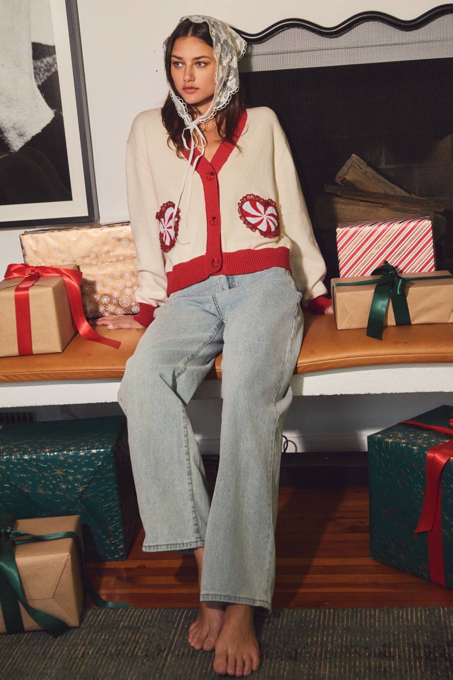 Avorio Multi Cardigan con bottoni e scollo a V in vendita all'ingrosso su Faire3