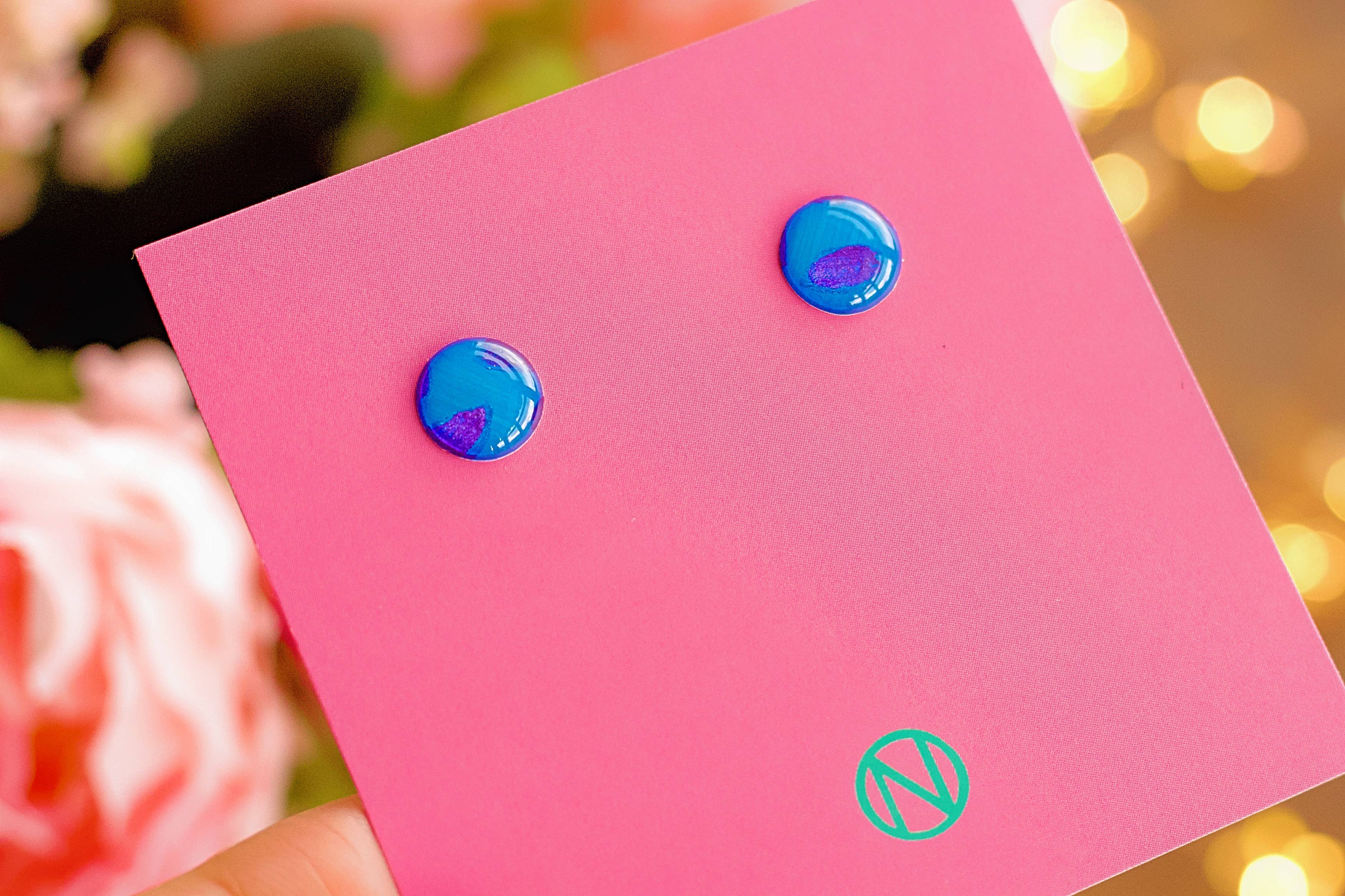 Naoi - Vente Clous d'oreille - Boucles d'oreilles à tige en forme de feuilles, fabriquées à la main sur commande1