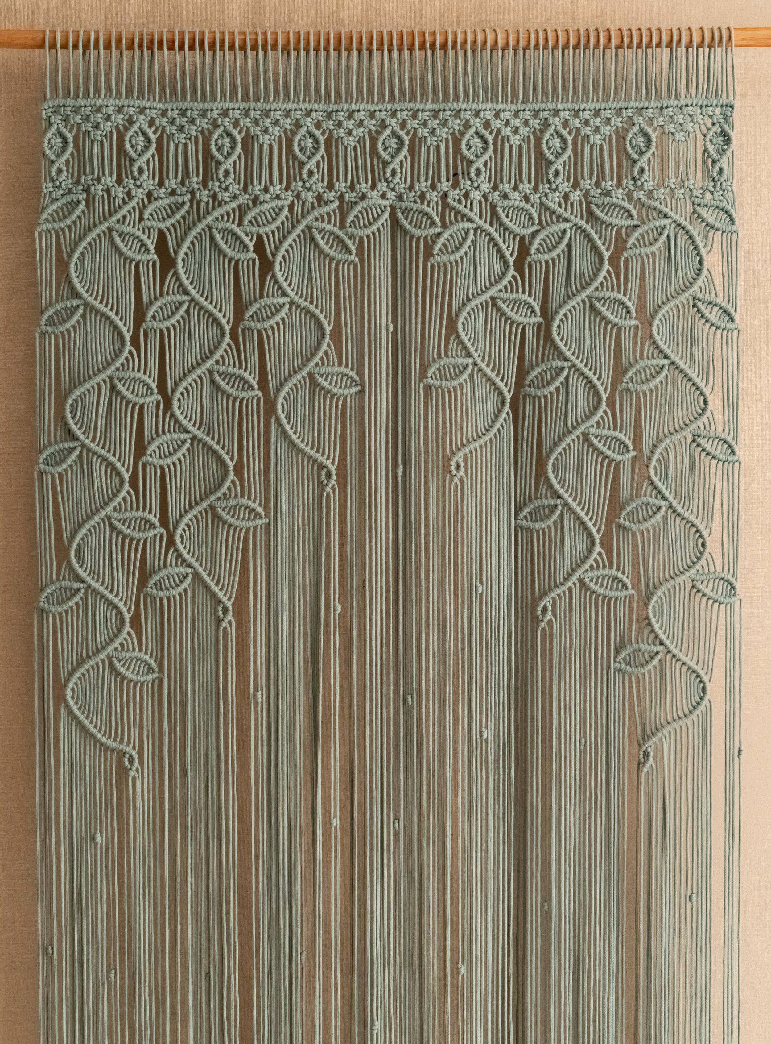 HeartCrafted – wholesale Curtain – Macrame Leaves Curtain C014