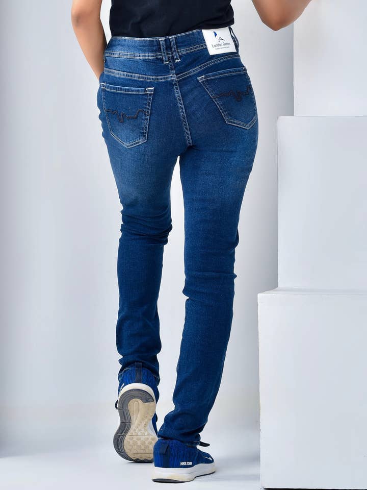 Mayfair Reborn Skinny für den Großhandel von London Com Ltd.