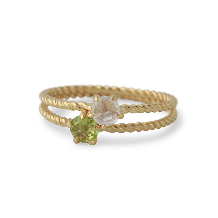 Campur GmbH - Wholesale Single Stone/Solitaire Ring - Silver ring with 4mm moonstone, 18ct gold-plated2