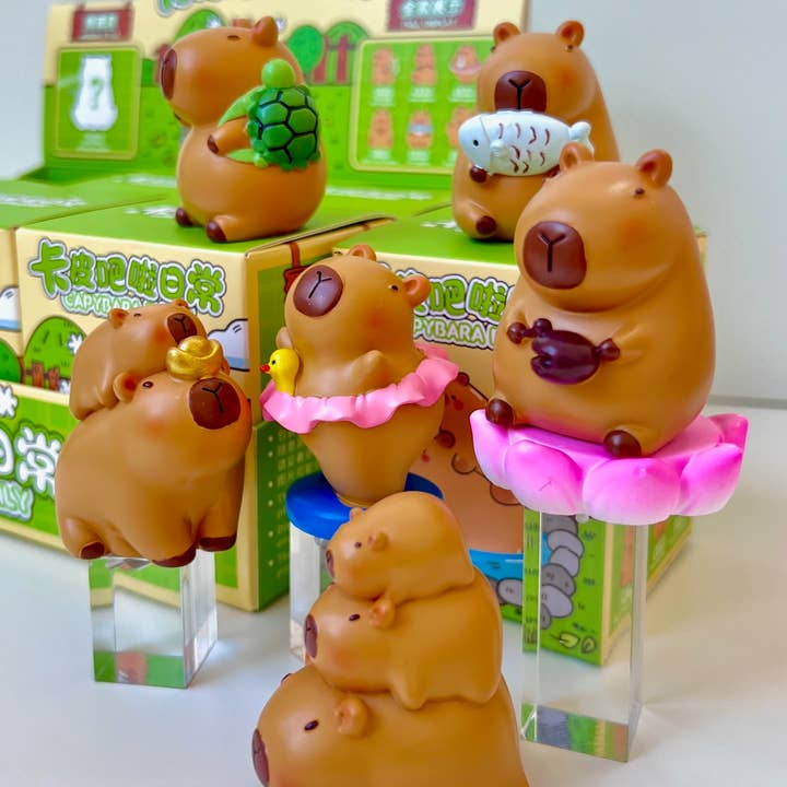 BCmini - Wholesale Decorative Figurine - 71030 Capybara Life Blind Box-633