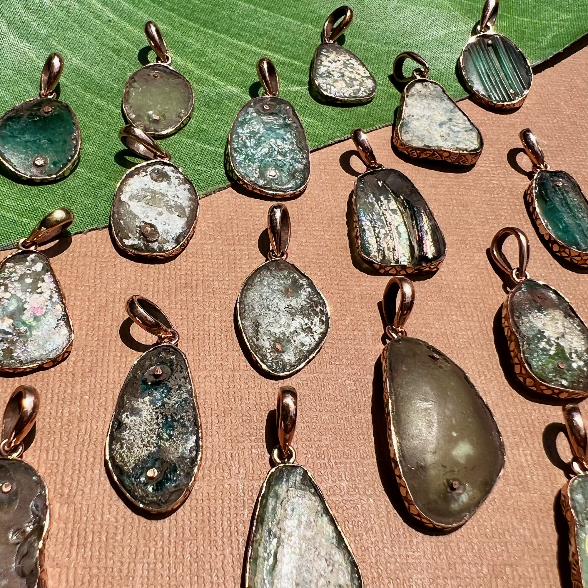 Bead Goes On - Wholesale Individual Charm/Pendant - Silk Road Roman Glass Pendants Ovalesque Set in Copper 3