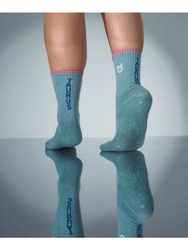 MoveActive - Wholesale Socks - Women's - Crew Non Slip Grip Socks - Taurus