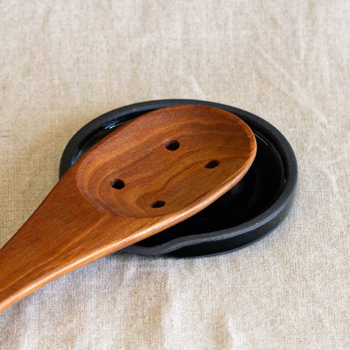 Ceramic Spoon Rest in Black for wholesale by ZZIEE Ceramics