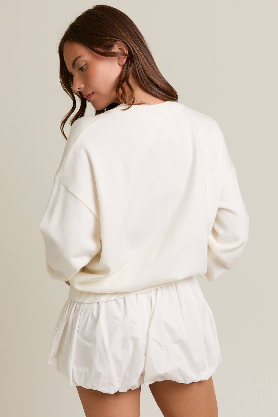 White LONG SLEEVE CREW NECK PUPPY GRAPHIC SWEATER for wholesale on Faire3