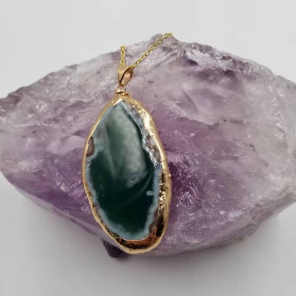 magnolia jewelry - Wholesale Pendant/Charm Necklace - Natural Stone Flat Bezel Gem Necklace0