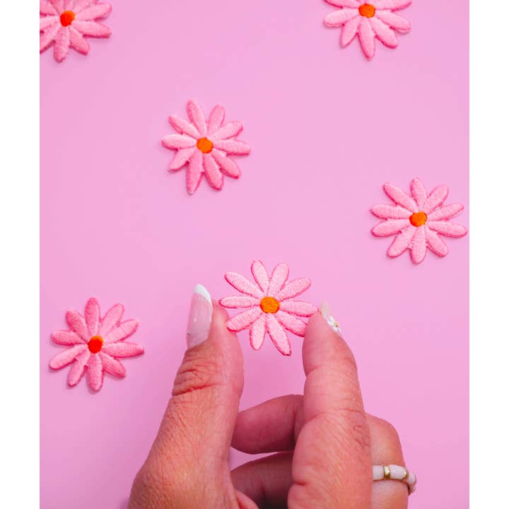 MALICIEUSE - Wholesale Patch - Mini Patch Daisy Pink4