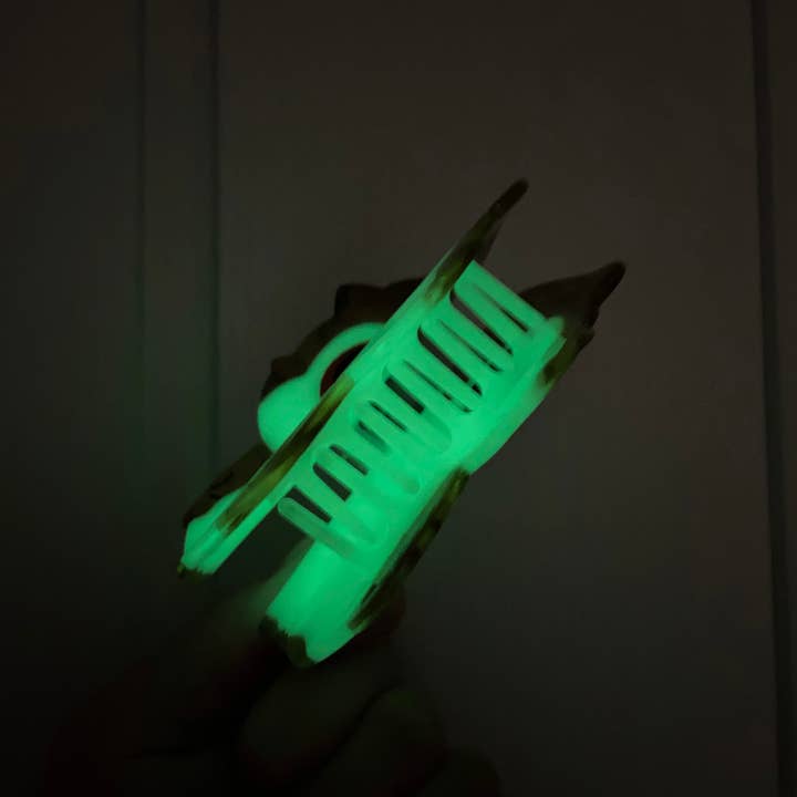 TheDivaSoap - Wholesale Hair Clip - Women's - Owl Hair Clip,Luminous Animal Claw Clip