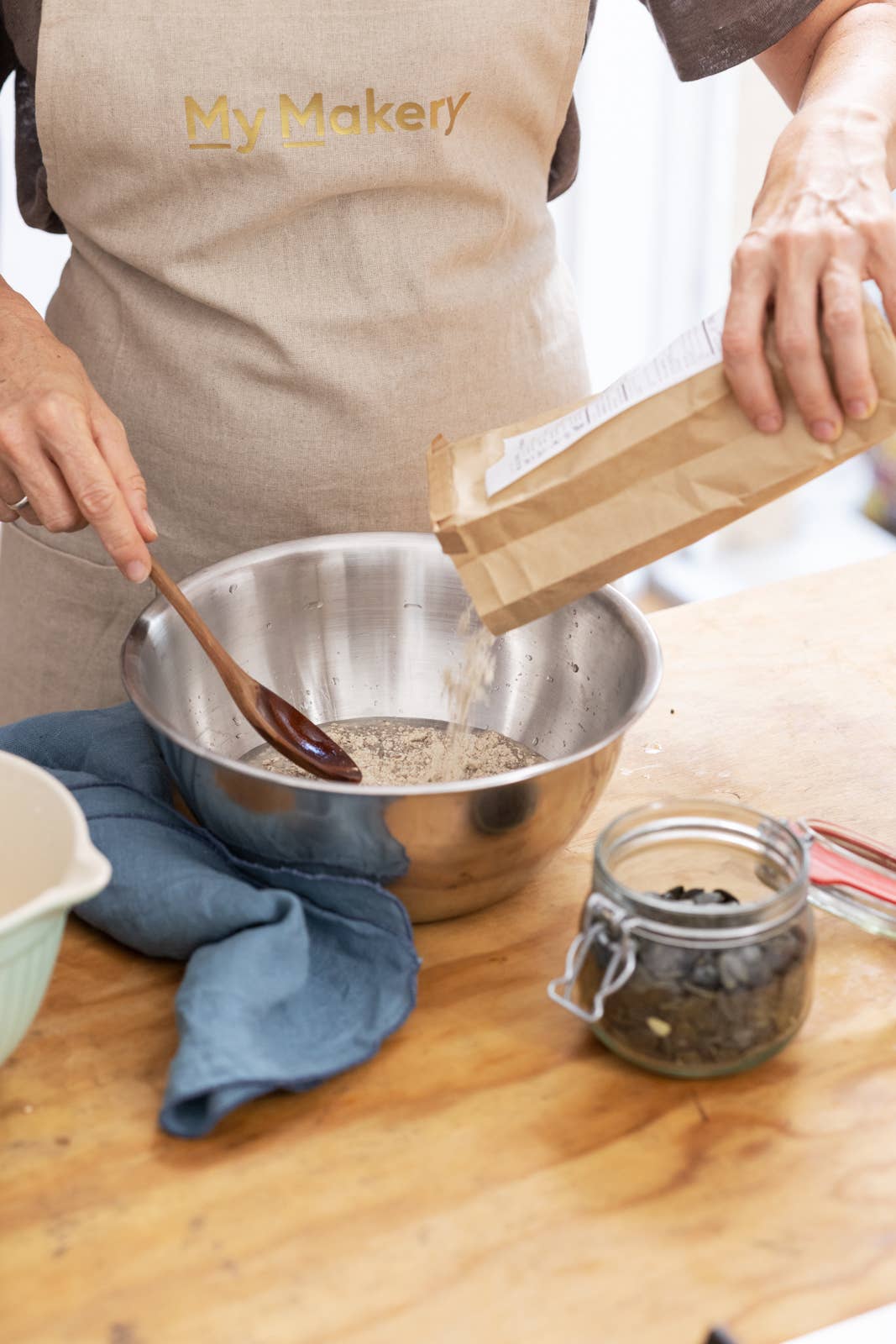 My Makery - Wholesale Bread Mix - Organic Chestnut Bread Baking Mix Dark Walnut3