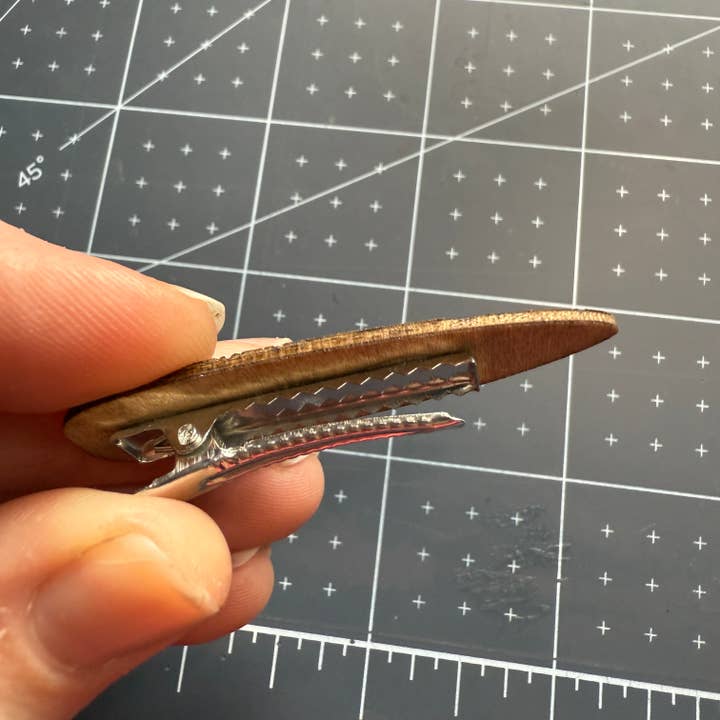 National Parks and Beyond - Wholesale Hair Clip - Women's - Flower Garden Wooden Alligator Hair Clips in 2-inch long10