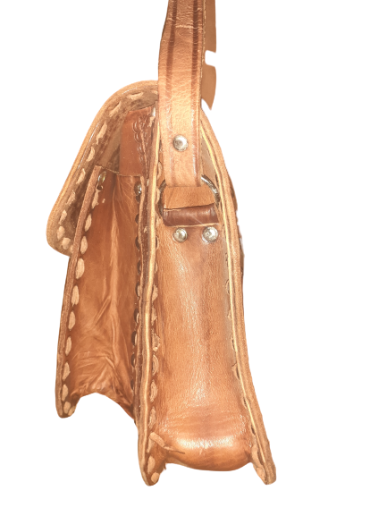 Hecho a mano - Wholesale Crossbody Bag - Women's - Medium trapeze bag leather1