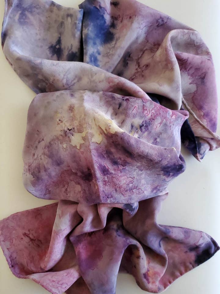 Cachecol em Crepe de Seda Tinturada Naturalmente CORON (Longo 89") por atacado de Lu France Interiors LLC