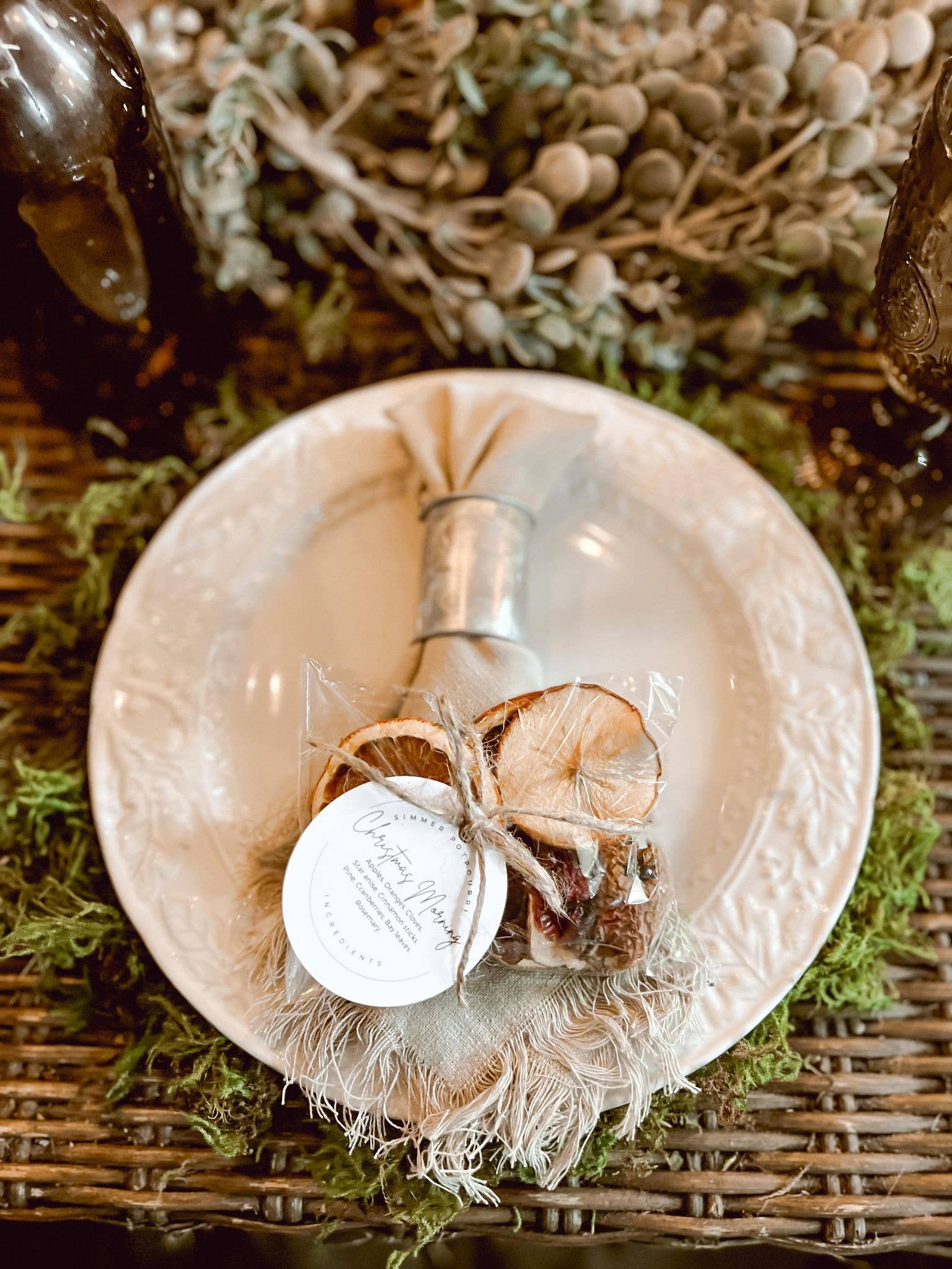 The Coppered Fern - Wholesale Potpourri - Mini Simmer Pot - Christmas Morning