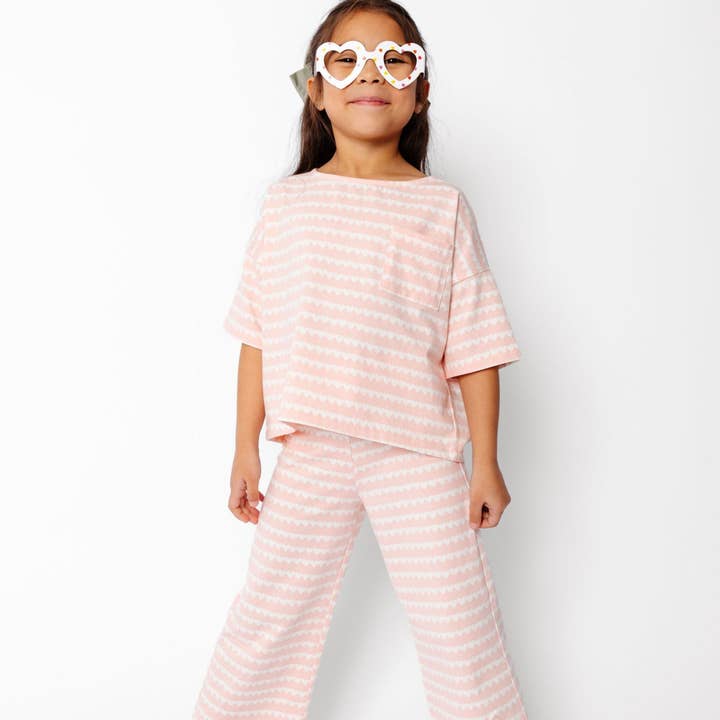 The Lounge ambientado en Wild at Heart para venta al por mayor de Alice + Ames