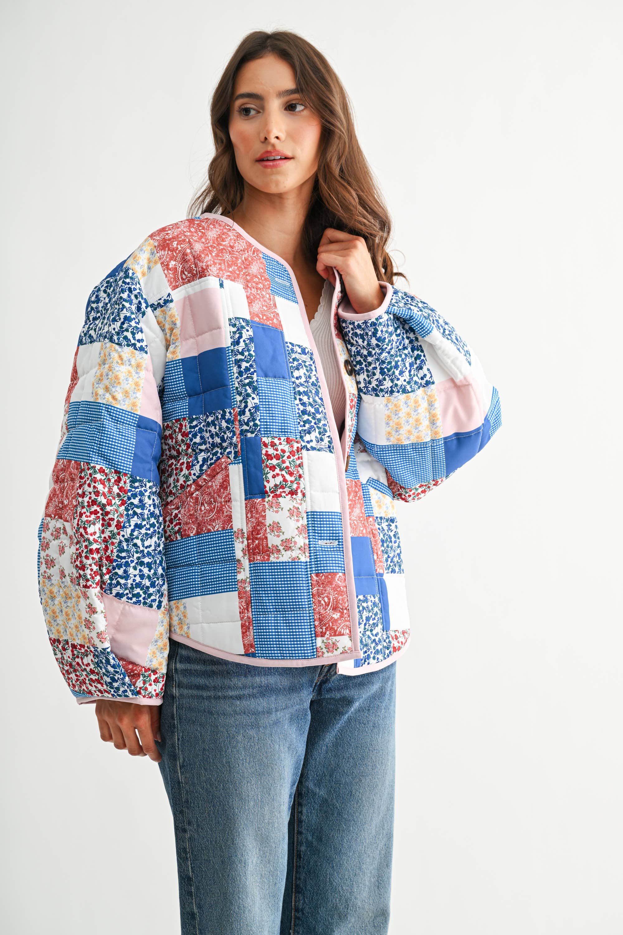BLUE MULTI CJJ26871 PATCHWORK BLISS QUILTED JACKET for wholesale on Faire9