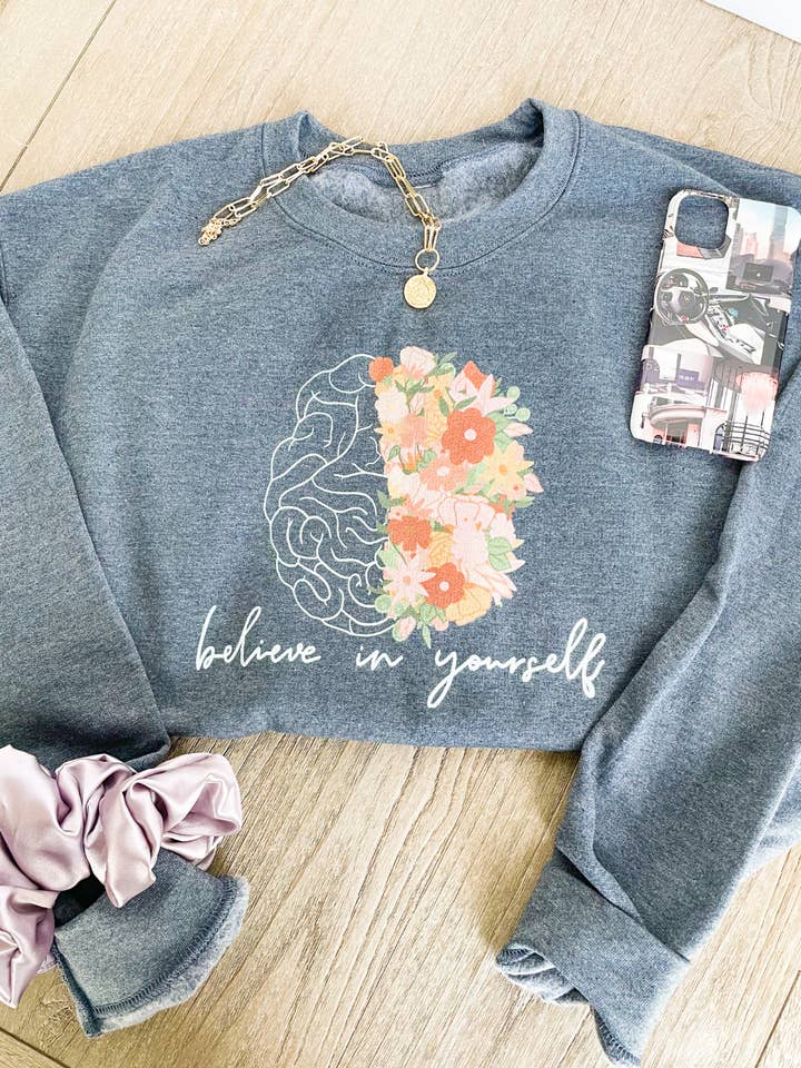 Sweat-shirt « Believe In Yourself » pour la vente par MotivatedBabe