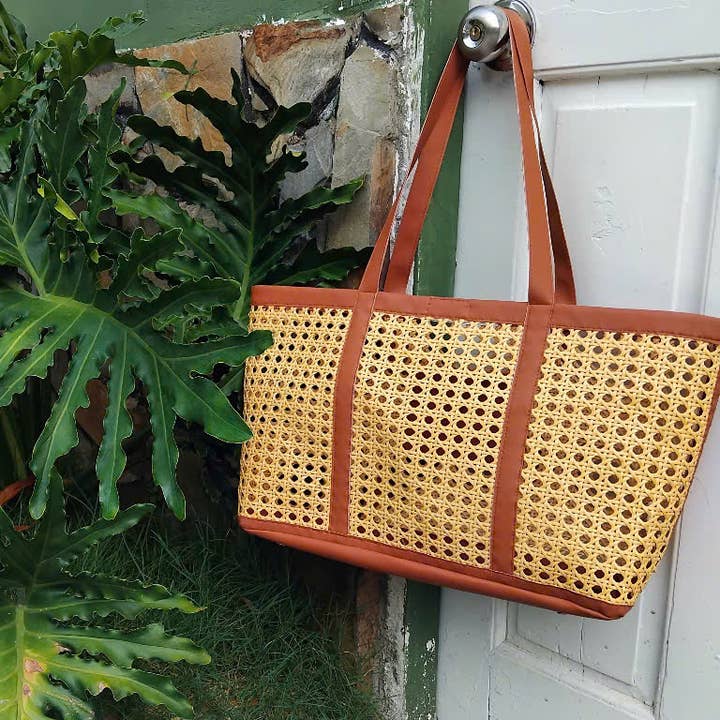 H-H - Wholesale Beach bag - Hollow Out Rattan Handbag , Beach Bag ( 198TV/HH)6