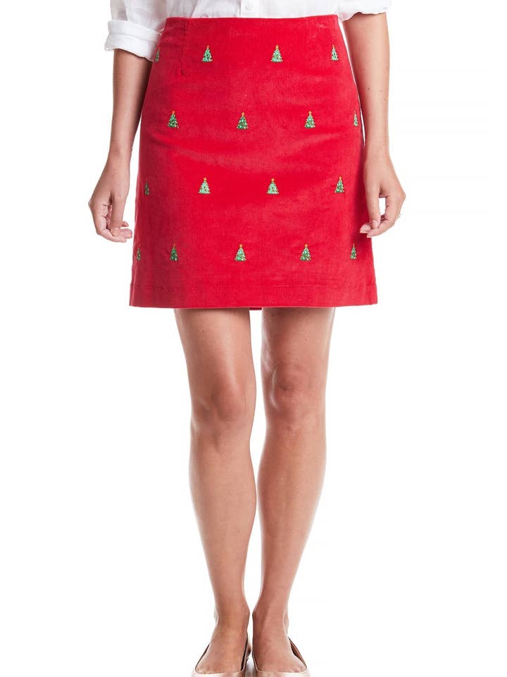 Jupe Ali en velours côtelé cramoisi avec sapin de Noël pour la vente par Castaway Clothing Nantucket Island