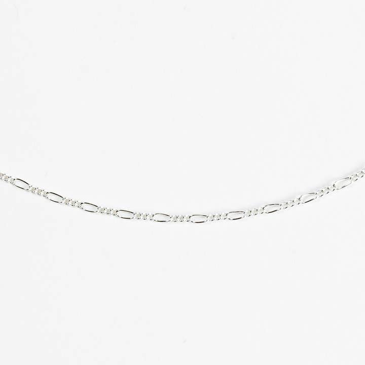 Sayre - Wholesale Link & Chain Necklace - Dainty Figaro Chain Necklace4