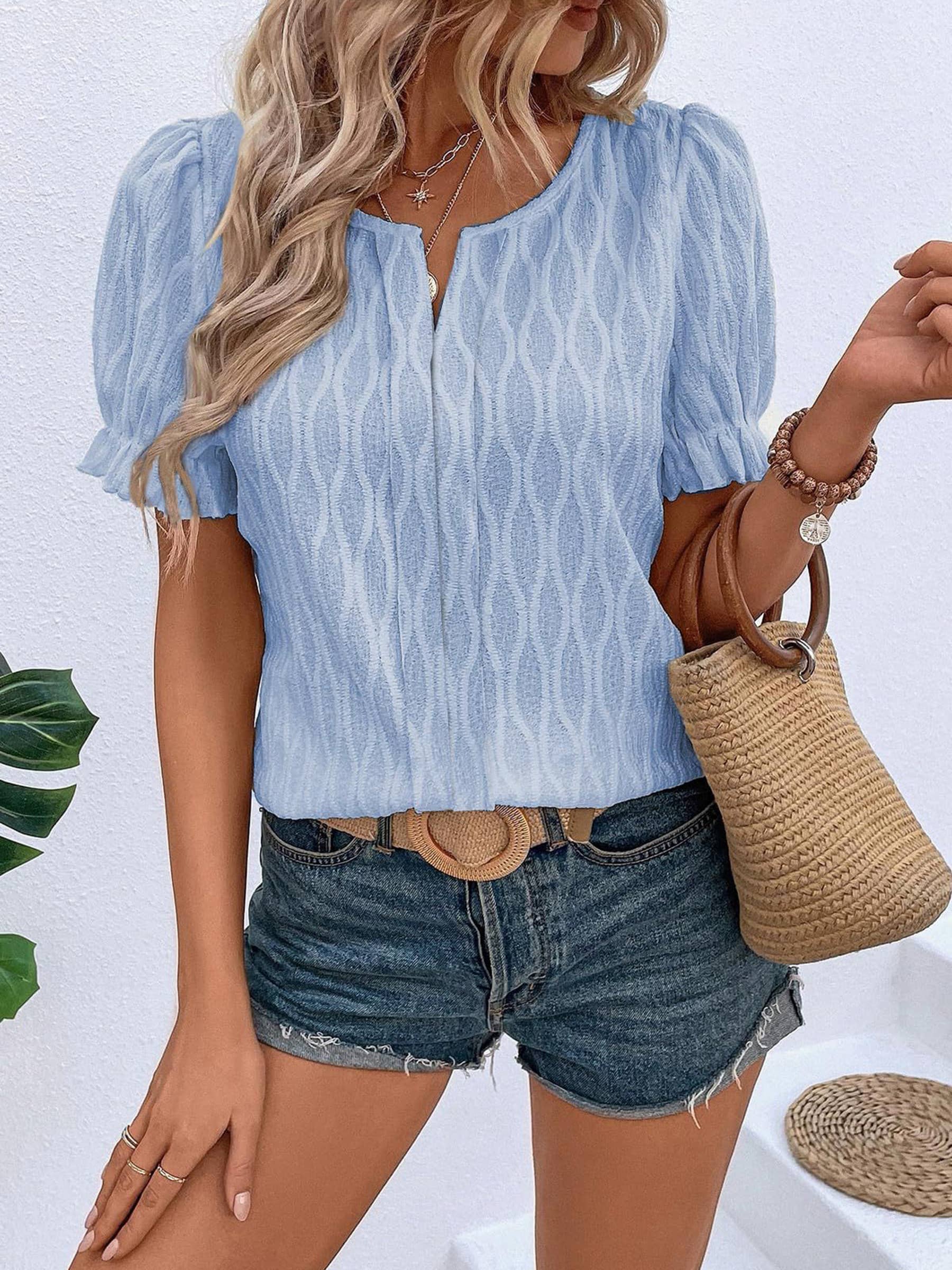 Wholesalesir - Vente Chemisier – femme - Top ample en jacquard à manches courtes et col en V1