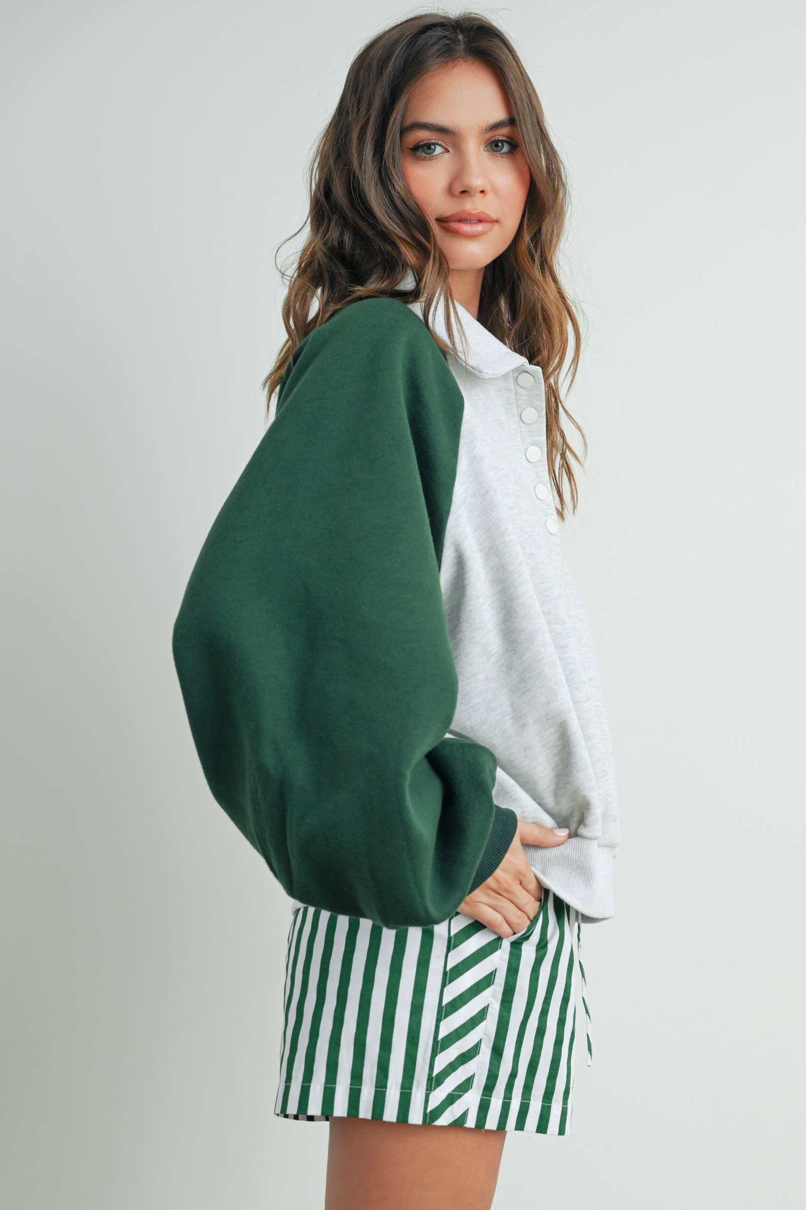 BUTTERMELON - Wholesale Sweatshirt - Women's - Color Block Classic Polo Sweatshirt - BMT758812