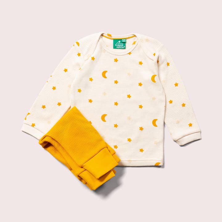 Conjunto Infantil Orgânico de Camiseta Manga Longa e Calça Jogger Estrelas e Lua por atacado de Little Green Radicals EU
