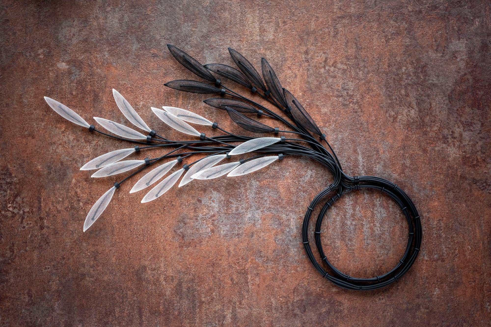 Rosalba Galati SRL - Wholesale Beaded/Pearl Necklace - Feather0