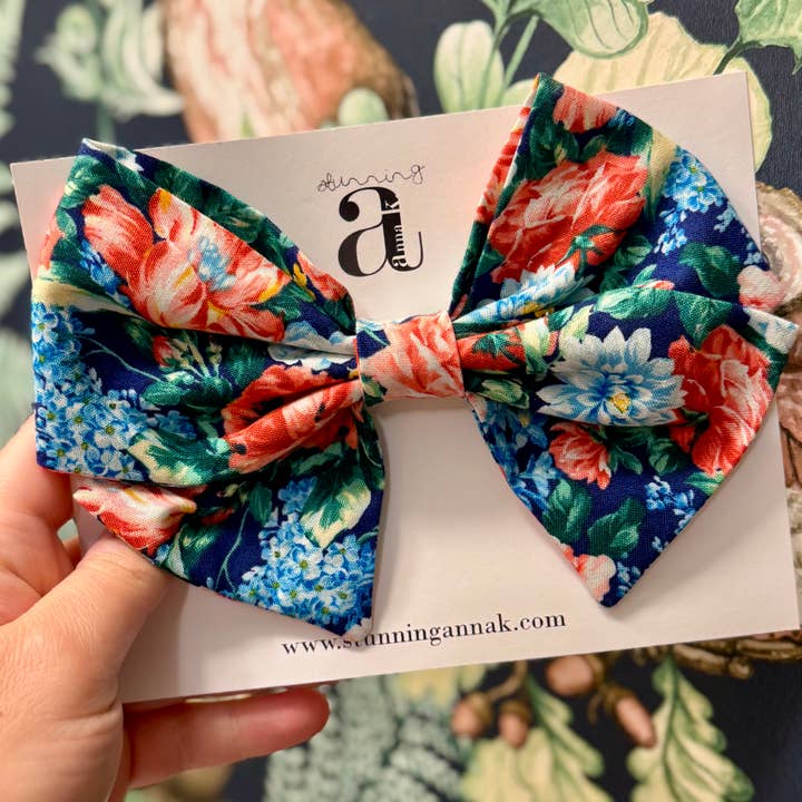 Laço de Cabelo Floral dos Anos 90 | Laço de Cabelo Floral It Girl por atacado de Stunning Anna K.