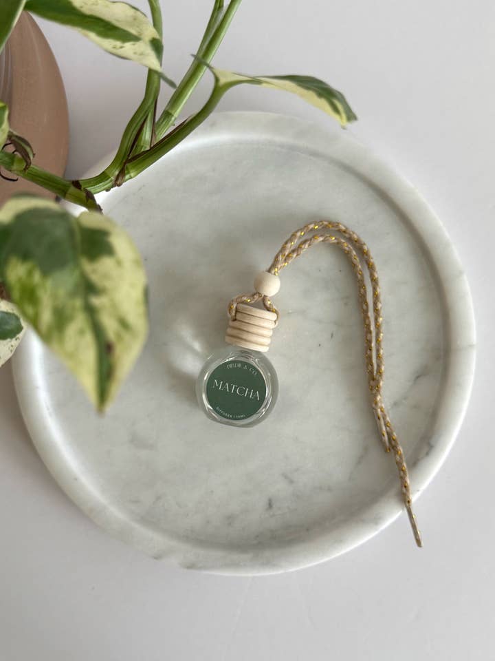 Diffuseur de Voiture au Matcha pour la vente par Birdie & Co.