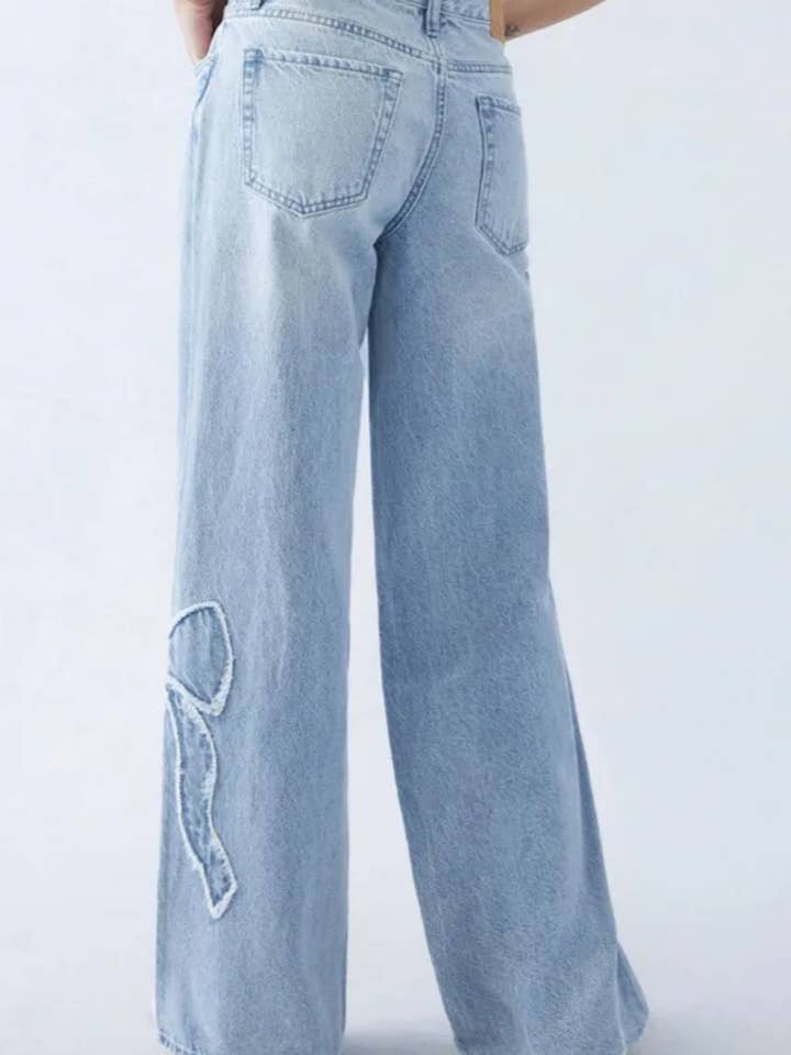 Serenity Collective - Wholesale Jeans - Women's - Light Denim Bow Jean2