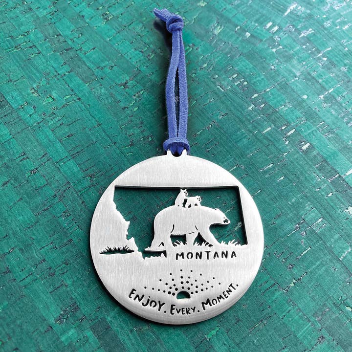 Montana-Bären-Erinnerungsornament für den Großhandel von Close 2 UR Heart