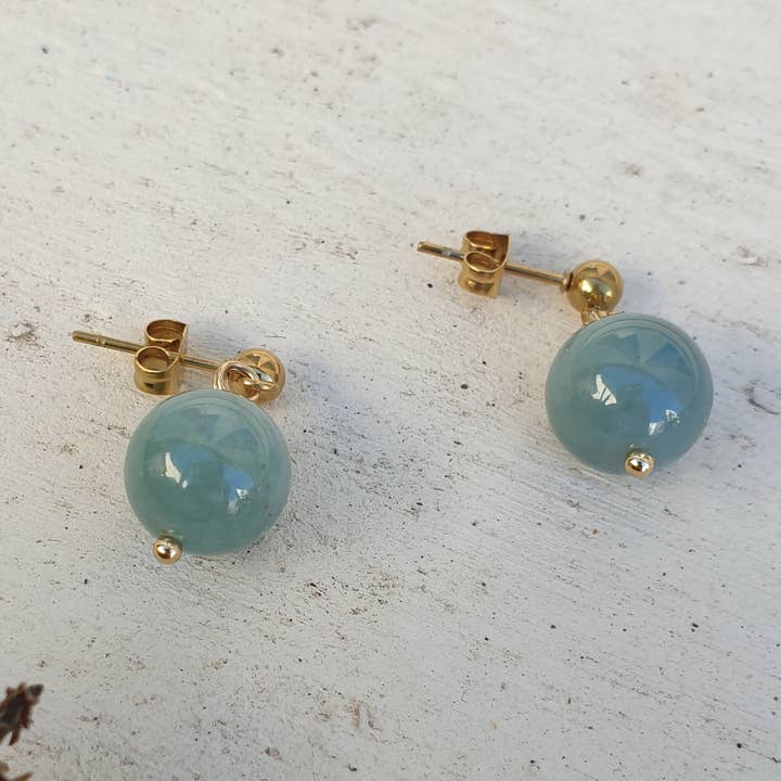 Basilissa – Oorbellen van groene jade uit Guatemala voor wholesale door matins parisiens