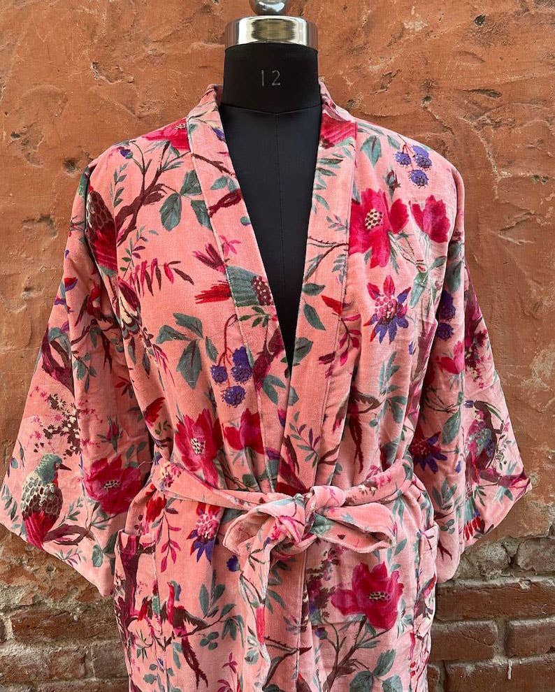 bhavnas boutique – wholesale Morgonrock - Dam – Indiska fågeltryckta lyxiga sammetsrockar Unisex Kimono5